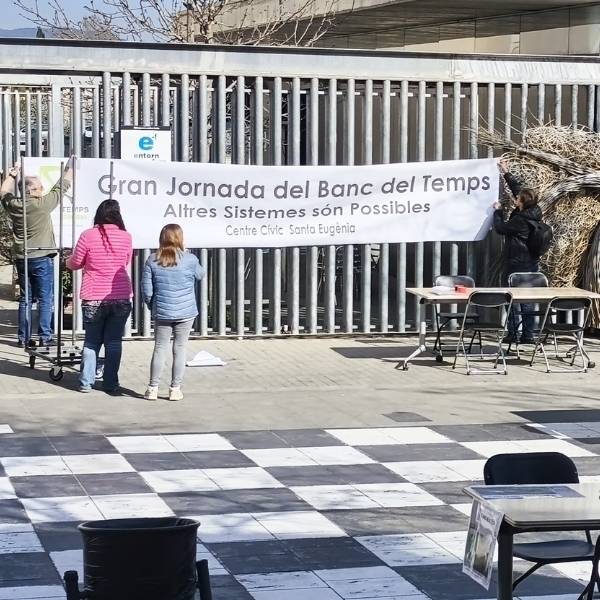 Post +21: Lo que aprendí llevando la IA a una jornada de 4.300 abrazos.